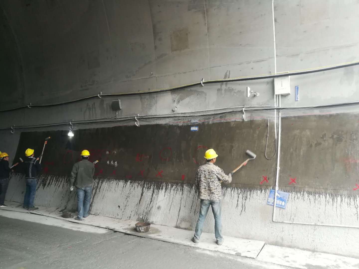 中鐵隧道混凝土增強劑施工